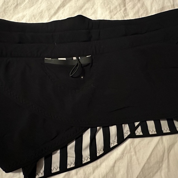 Lululemon Water: Surf Short (2") Reversible - Picture 11 of 14